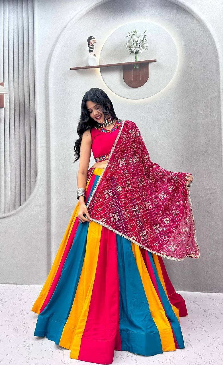 Women's Multicolor Navratri Chaniya Choli with Bandhani Dupatta