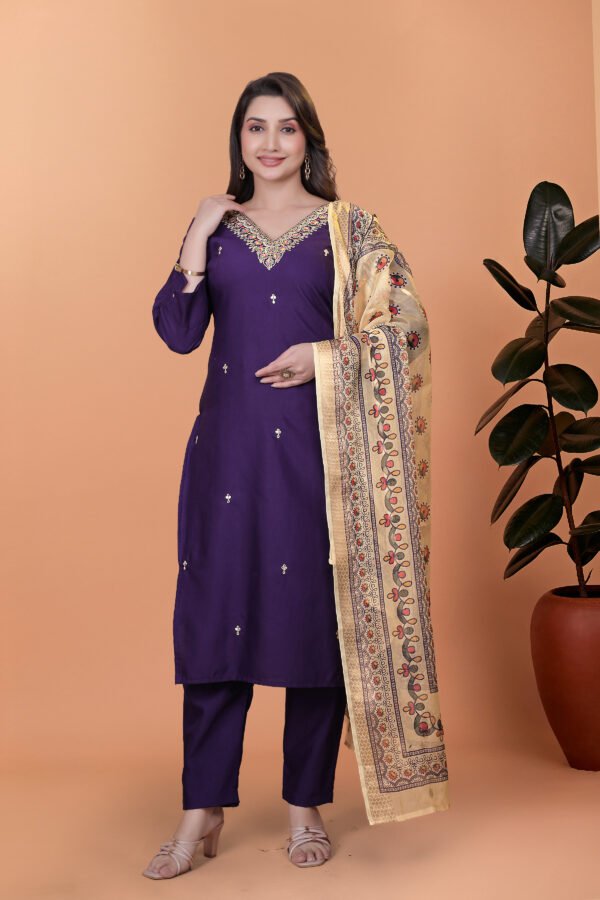 01 (3) Purple Embroidered Suit with Premium Dupatta – Latest Ethnic Wear for Women