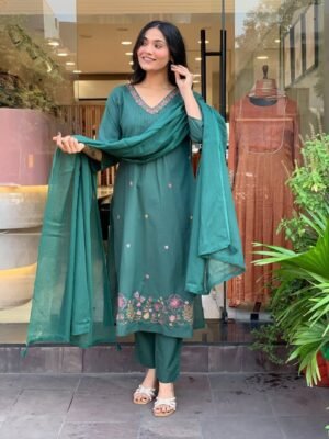 photo_2026-01-06_12-45-11 Emerald Green Embroidered Kurta Set with Dupatta – Elegant Festive Wear for Women